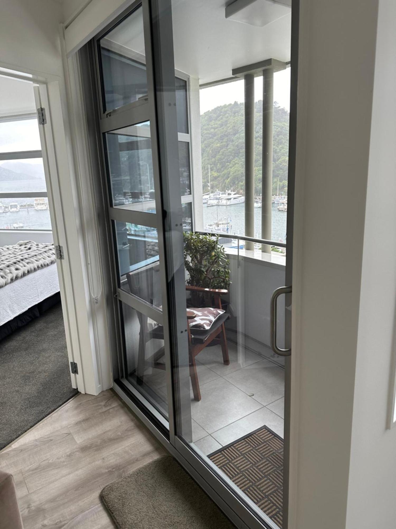 Picton Waterfront Apartments Extérieur photo